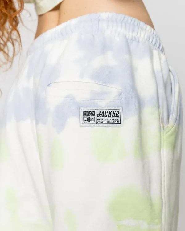 No Signal-Short-Tie & Dye>Jacker Hot